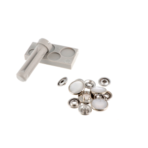 Boutons pression "nacré" pour tissus légers sans couture