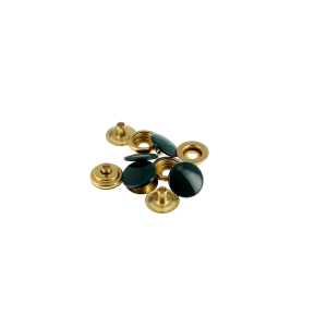 Press studs for seamless medium-weight fabrics