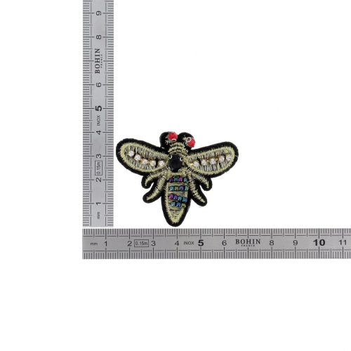 "Wasp" sewing patch